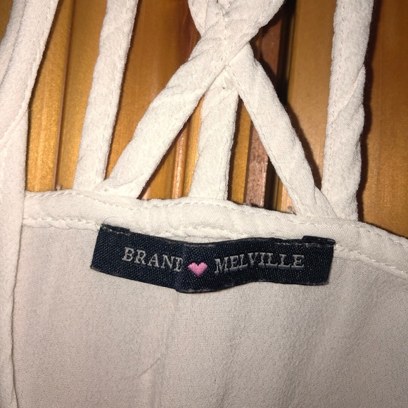 DETAILED WHITE TANK TOP - Picture 4 of 4